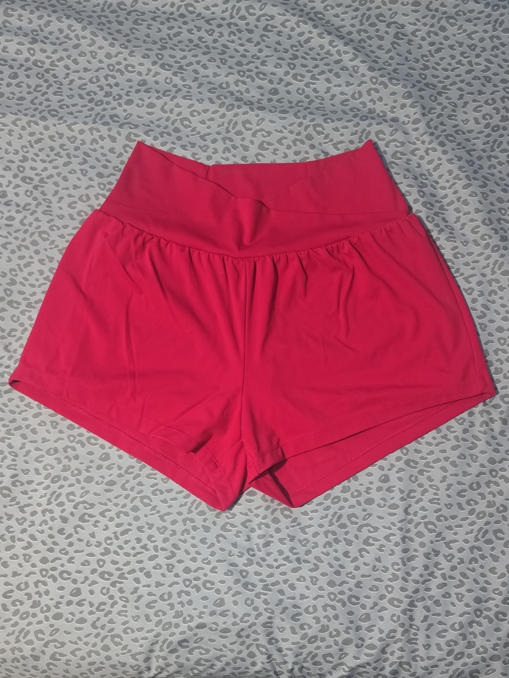New Without Tags Halara Crossover Shorts